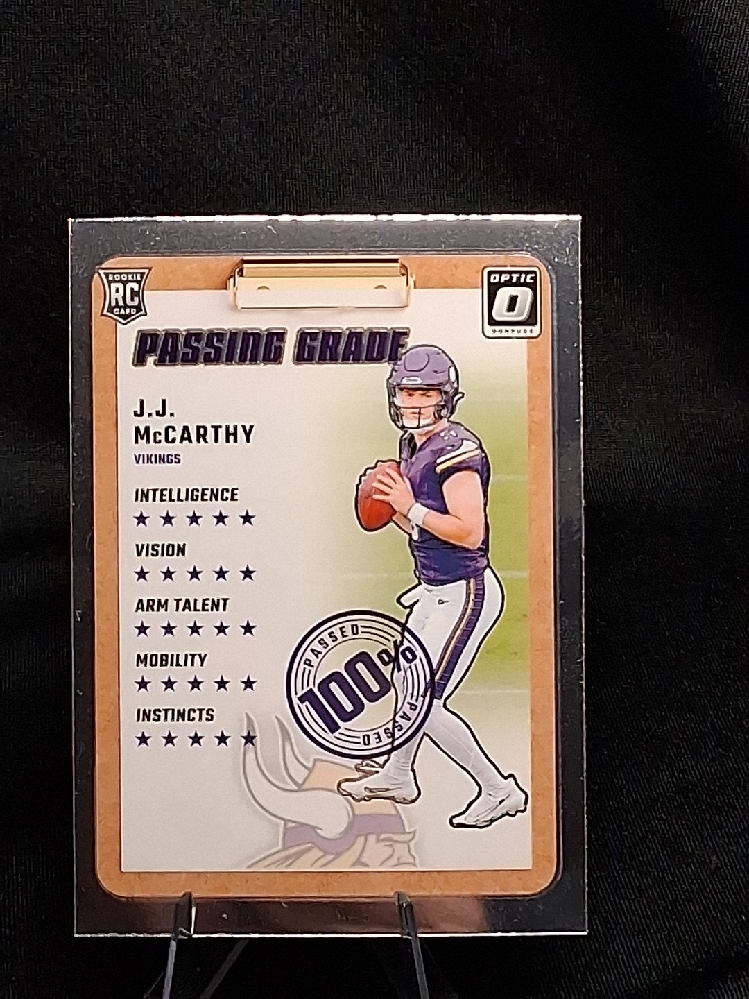 2024 Panini Donruss Optic - Passing Grade J.J. McCarthy #6 (RC)
