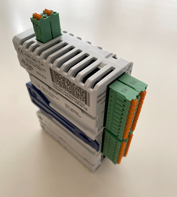 NEW ABB DSQC1030 3HAC058663-001 Local I/O Digital base