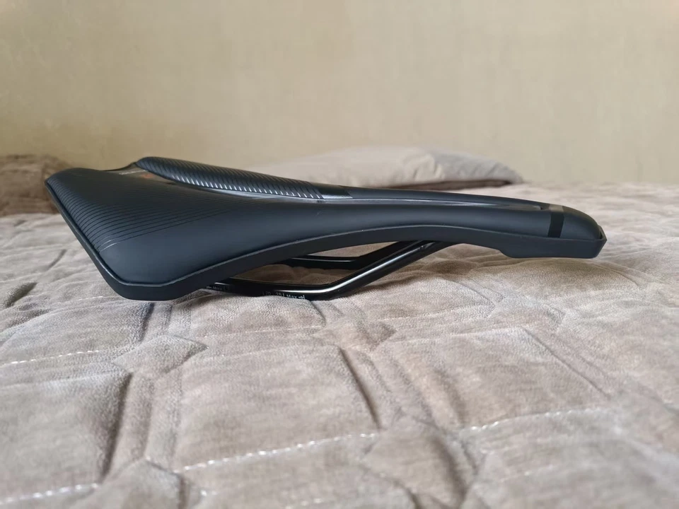 Bicicleta de estrada de cascalho 2025 bicicleta triatlo nariz curto selim de bicicleta - Imagem 4 de 4