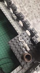 LEGO Castle: Black Monarch's Castle (6085) Extra parts! Complete w Instructions!