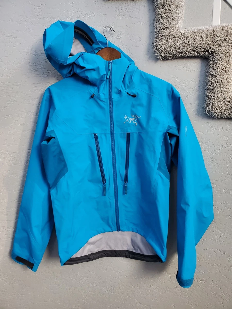 Arc'teryx Regular Size XS Coats, Jackets & Vests for Men for Sale