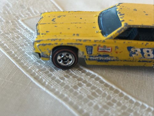 Hot Wheels - 1974 Redline - Chevy Stock Car - Monte Carlo - Auto da corsa gialla #38 - Foto 12 di 12