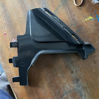 Renault Captur II 2021 2019-2024 Air Intake Cover Panel RH Right OS 628169737R