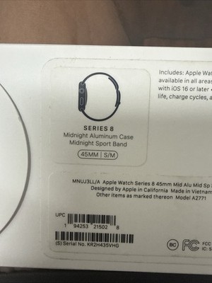 Apple Watch Series 8 45 mm S/M Aluminum Case with Sport Band - Midnight (GPS