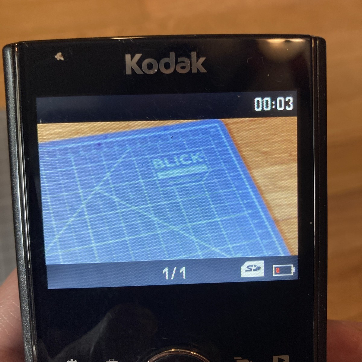 Kodak Zi8 High Definition Pocket Digital Video Camera with SD