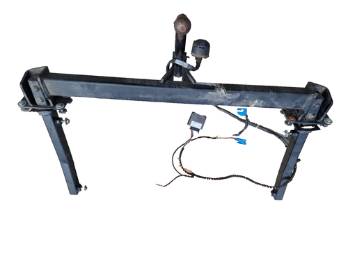 Gancio traino estr. per Mercedes Classe E wagon 16-23 e un e-kit sp