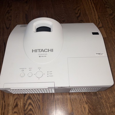 #ad Hitachi CP BX301WN 3200 Lumen XGA Short Throw LCD Projector $70.00