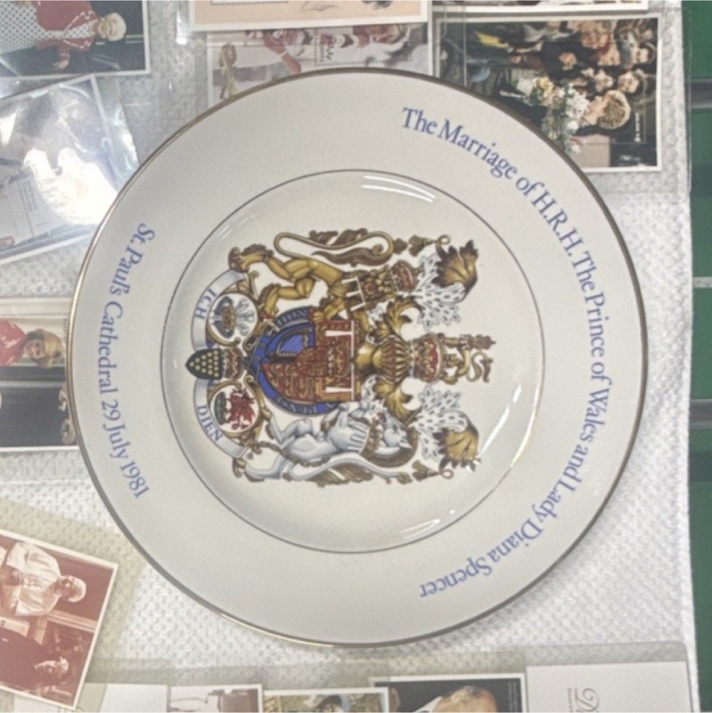 Royal Wedding Collector Plate Prince of Wales & Lady Diana 29 July 1981
