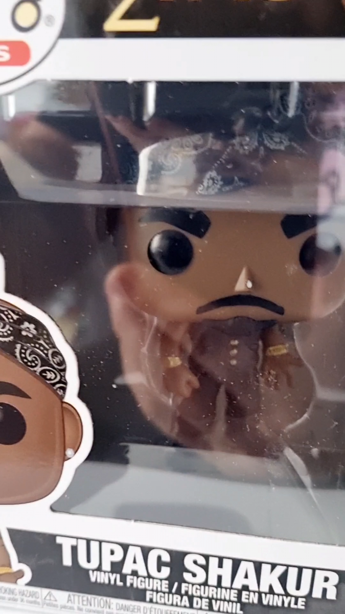 値下交渉可　Funko pop tupac 初期版 2 PAC TUPAC SHAKUR FUNKO POP! ROCKS VINYL FIGURE #252 NEW
