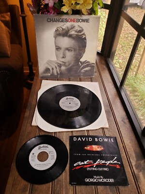 3 RARE David Bowie Records Changes Putting Out Fire Vinyl Promotional Not Resale