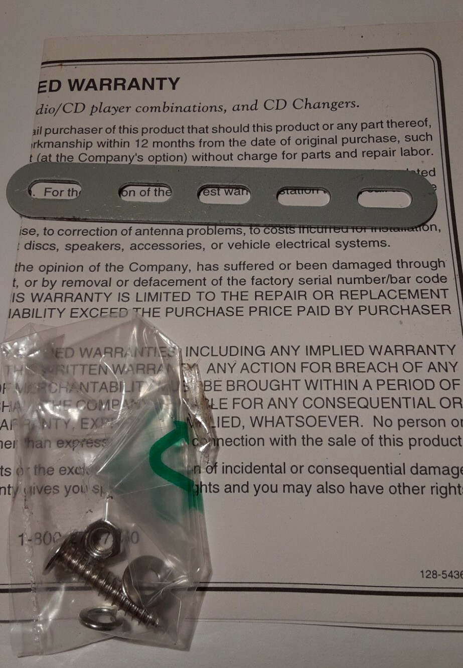 Car Cassette  deck Audiovox 1998 Car Cassette Player used read description