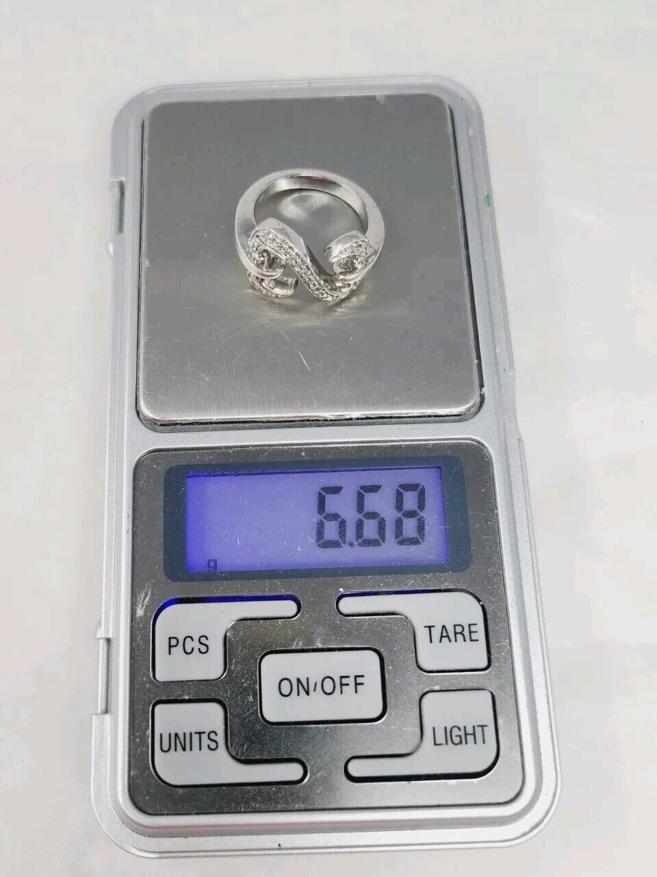 Foto 10 di 12