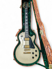 Gibson Les Paul Studio 2002 Alpine White USA Electric Guitar With Spider Case