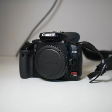 USED Canon EOS Rebel XTi DSLR Camera Body Battery