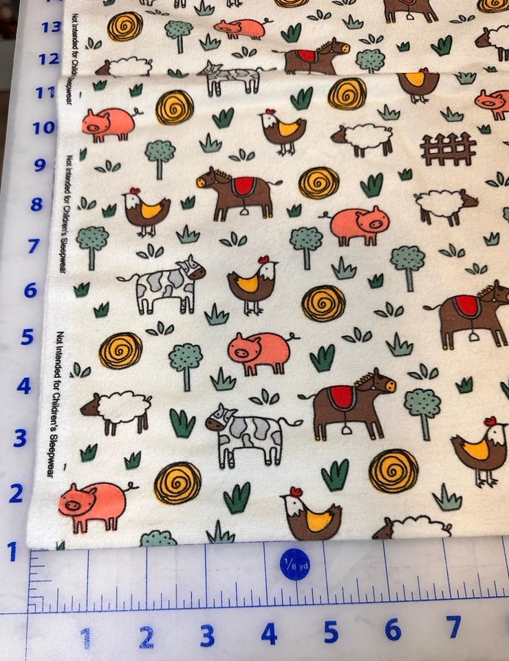 Acogedora franela de algodón Darling Farm Animal Foto 2 de 4