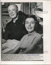 1963 Press Photo Katherine Topping and fiance Frederick Alger pose in Detroit