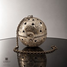 (3) Potpourri Messing Versilbert Kugel bef&uuml;llbar Pomander Floral Dekor Metall