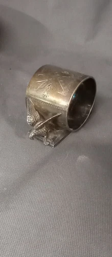 Antique Victorian Meriden Silverplate Figural Eagles Napkin Ring