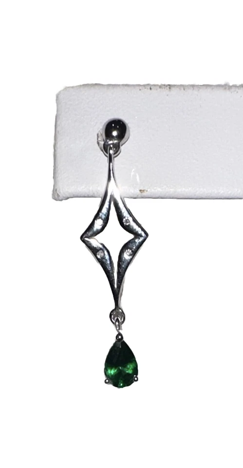 Серьги из белого золота 14 карат с бриллиантами цаворит гранат. Сертификационная карточка. Телевизор Gems - Изображение 3 из 4