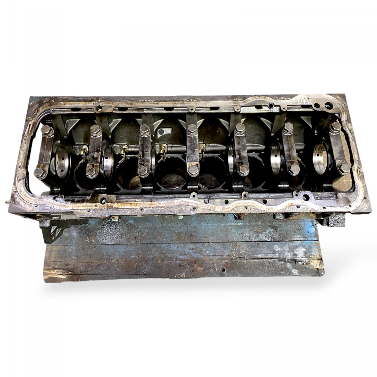 51011006214 51011011022 51527431772746 Engine Cylinder Block D2676 