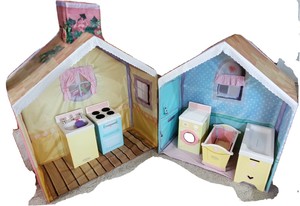 playskool cottage playhouse
