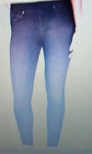 Signature by Levi Strauss & Co. Gold Label Women's Totally Shaping Pull-on Skinn