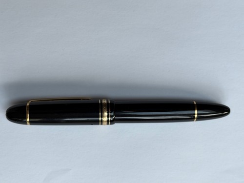 Montblanc Meisterstück No 149 Black Fountain pen with 14K gold nib