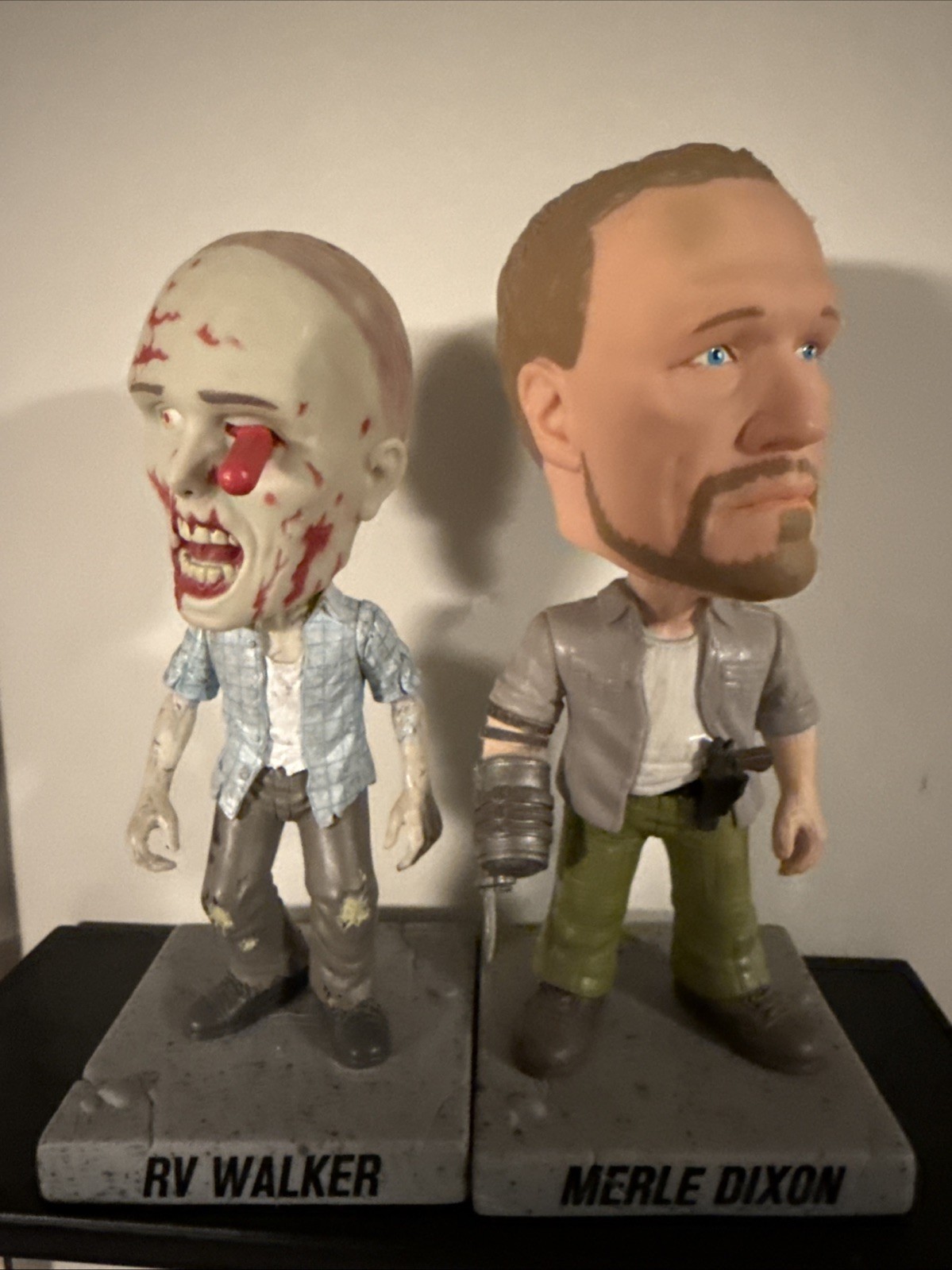 RV Walker & Merle Dixon 2012 Funko AMC The Walking Dead Bobb