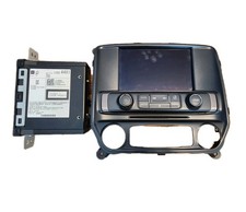 2014-2015 Gmc Sierra Silverado Radio Cd Player Display Screen Bezel Combo Oem 2014-2015 Gmc Sierra Silverado Radio Cd Player Display Screen Bezel Combo Oem