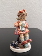 Hummel 887 Hum 133 "Mother's Helper" 1995 TMK 7 New 