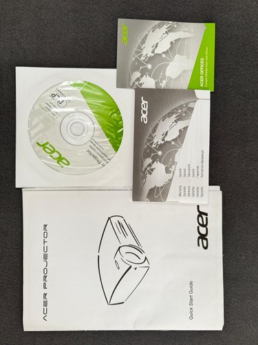 Acer Projector  W/Bag & Remote Excellent  - Zdjęcie 12 z 17