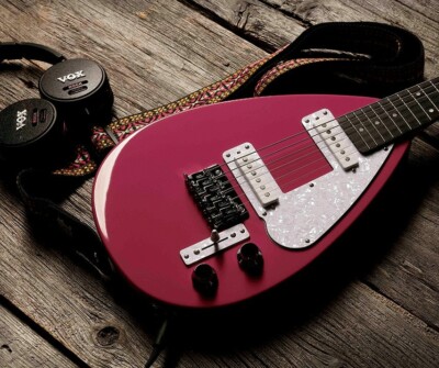 VOX MARK III Mini Loud Red Short Scale TearDrop Shape Mini