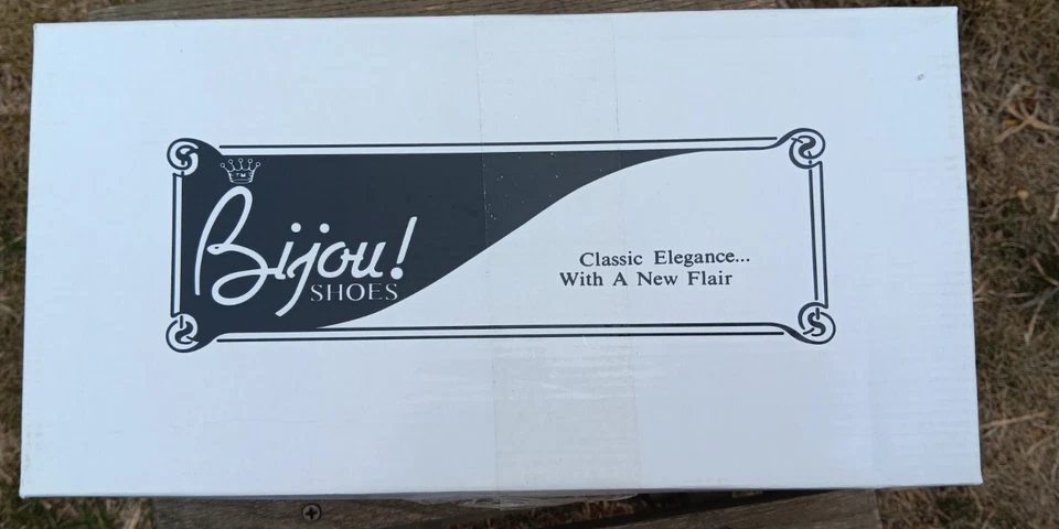 Женские белые сандалии Bijou Bella 7 М новые в коробке с открытым носком классический стиль - Изображение 2 из 4