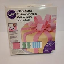 Set taglierina nastro fondente Wilton con custodia bonus decorazione torte