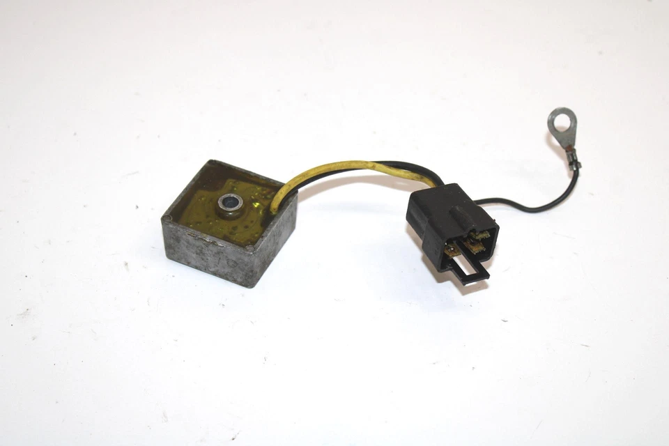 Regulador de voltaje Ski-doo OEM 410110600 Q4654 Foto 4 de 4