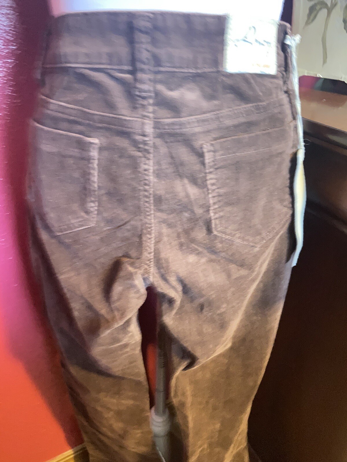 Picture 2 of 4