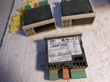 USED LOT OF 3 CAREL IR33V7HR20 TEMPERATURE CONTROLLERS