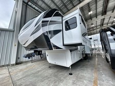 2026 Grand Design Solitude 370DV
