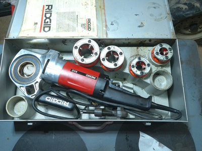 #ad RIDGID 600 I Hand Held Power Drive with Case amp; 4 Dies near Mint Condition $749.99