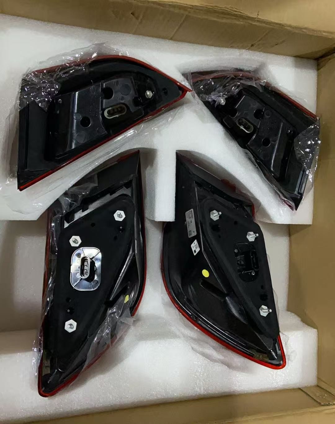 Maserati Quattroporte 2013-2021 Rear Left, right Tail lights Pair