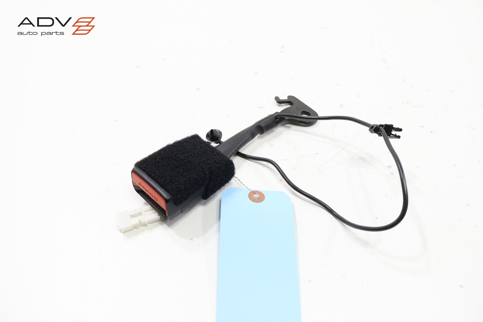 2014 - 2020 BMW i8 I12 COUPE RIGHT PASSENGER SIDE SEAT BELT SEATBELT BUCKLE OEM