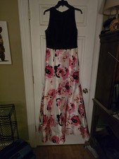 XSCAPE Off The Shoulder Floral Ball Gown 18 Black Sheer Panel w/pockets!