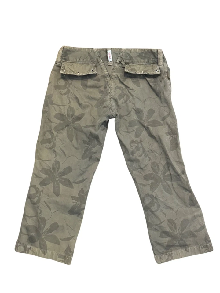 Jeans Guess Vintage Auténticos Patrón Floral Oliva Capris Talla 27 Foto 2 de 4