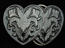 QC01120 VINTAGE 1992  FLORAL ORNAMENTAL DOUBLE HEART SHAPED  BELT BUCKLE