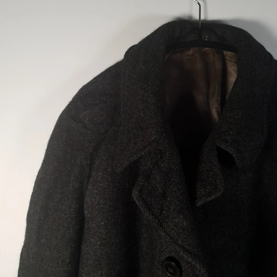 Harris Tweed Men's 1960s 48R Grey Vintage Winter Heavy Trench Coat Single Breast - Image 3 of 4