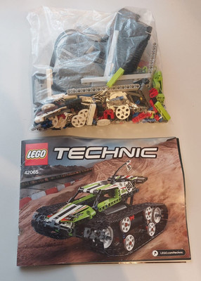 LEGO TECHNIC: RC Tracked Racer 42065 komplett - mit Bauanleitung guter Zustand