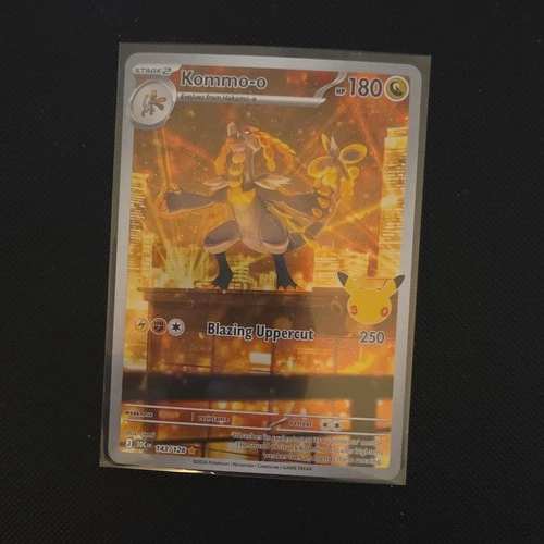 Kommo-o 143/128 - Illustration Rare- 30th Celebration - Pokemon TCG NM