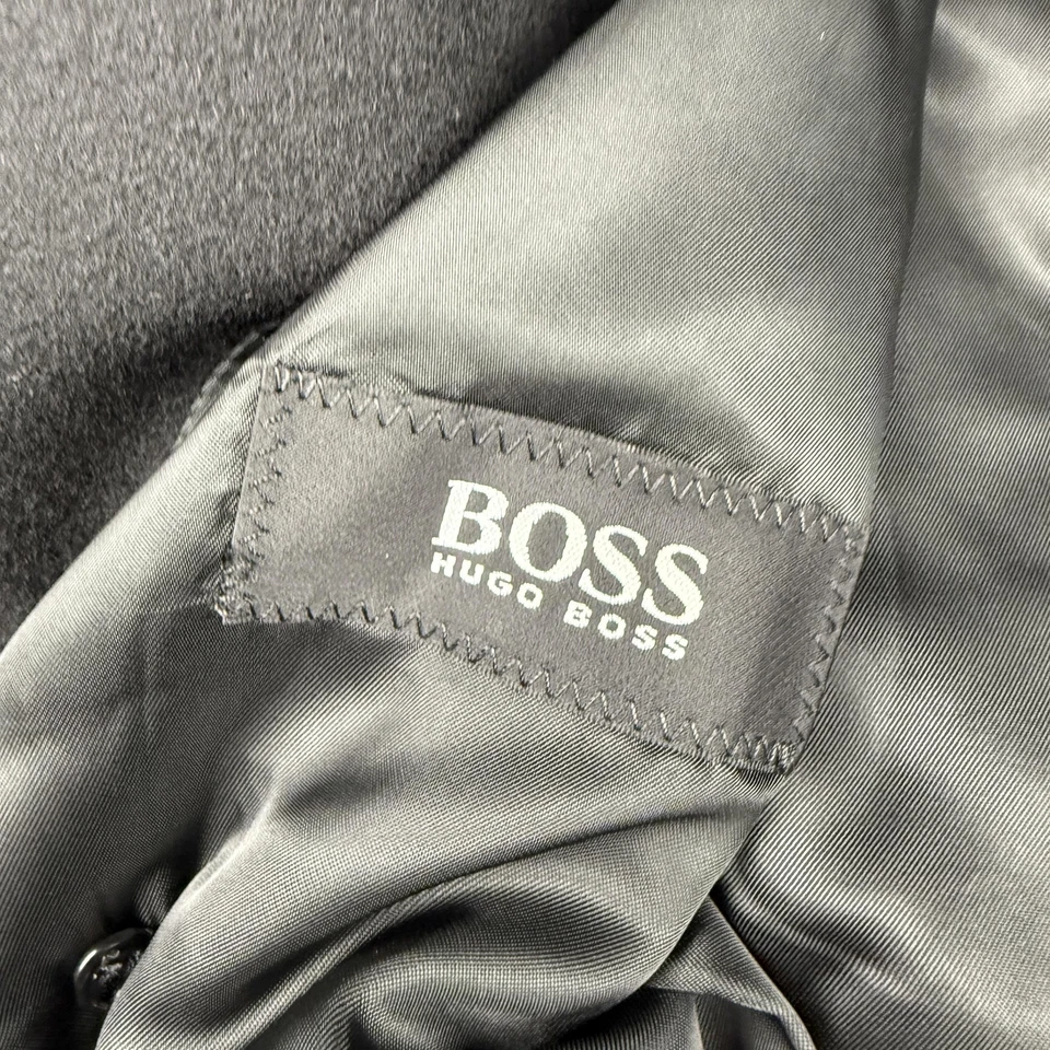Hugo Boss Overcoat Mens 44R Double Breasted Belted Wool Cashmere Loro Piana - Image 4 of 4