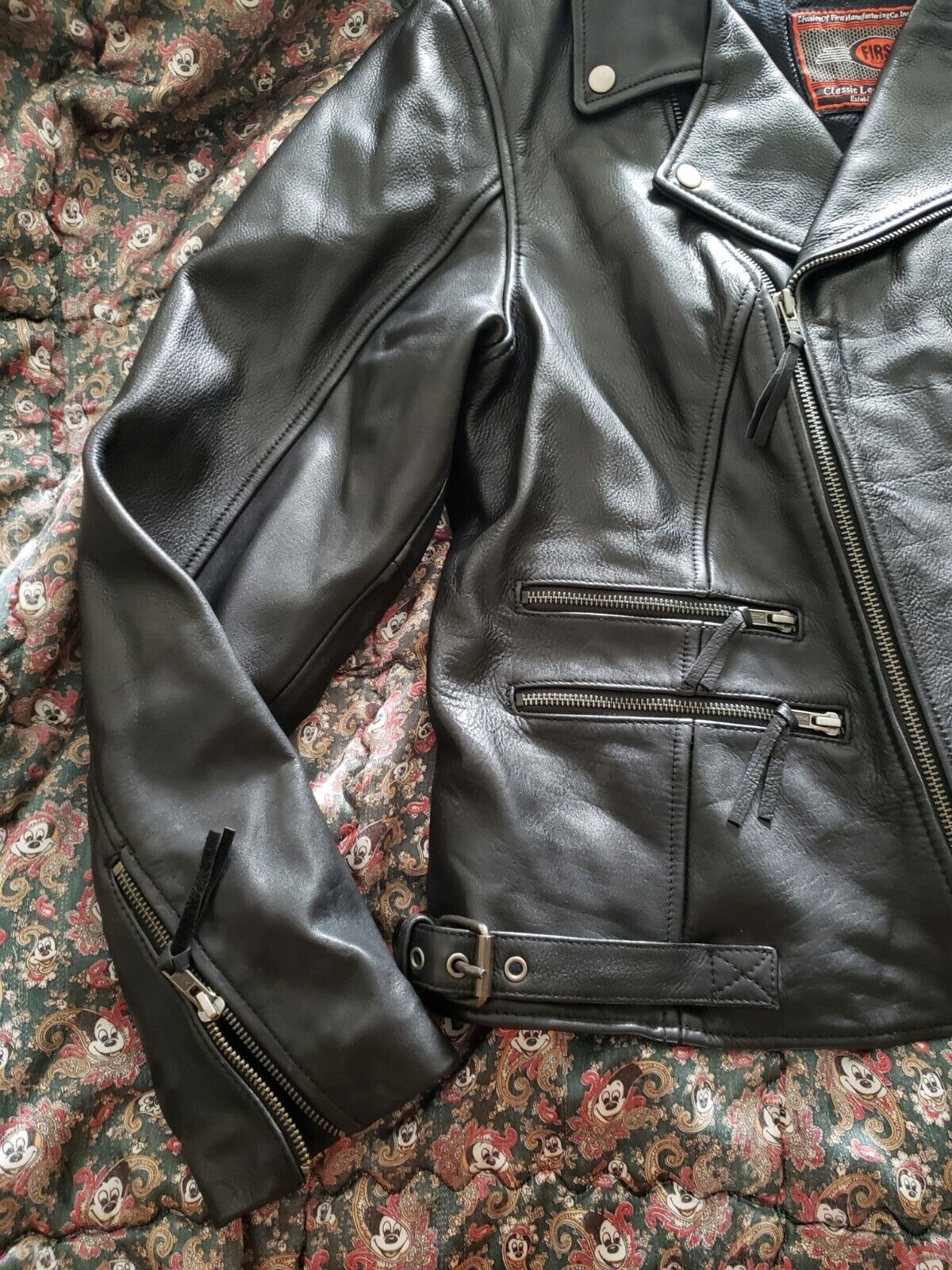 VINTAGE FIRST CLASSICS BLACK  LEATHER  MOTORCYCLE… - image 7