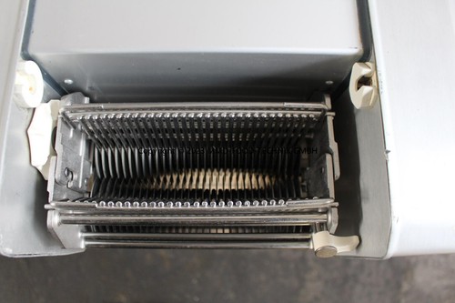 BIZERBA S111 mit 3mm Streifenschneider, Meat Tenderizer, Strip Cutter, Steaker - Picture 3 of 4